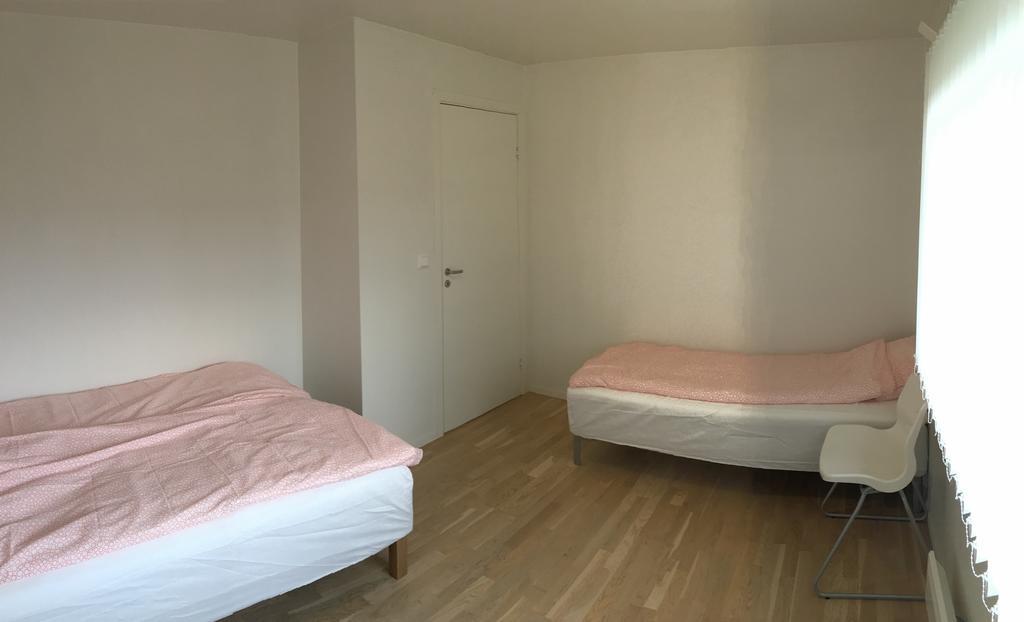 Apartment - Lars Vaages *