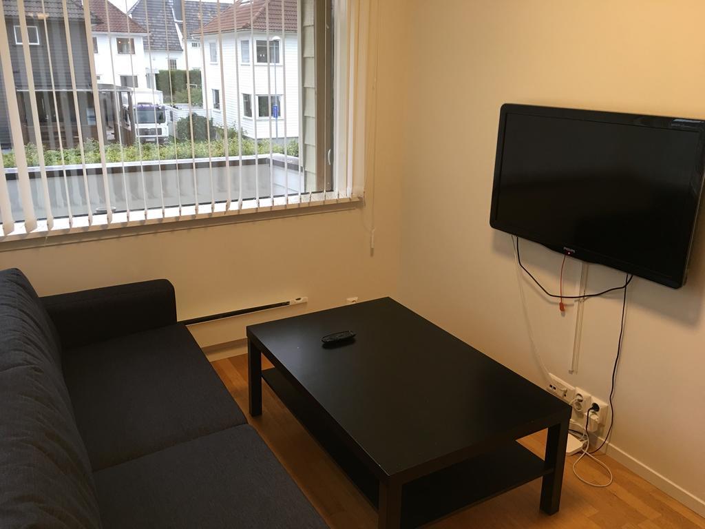 - Lars Vaages Stavanger