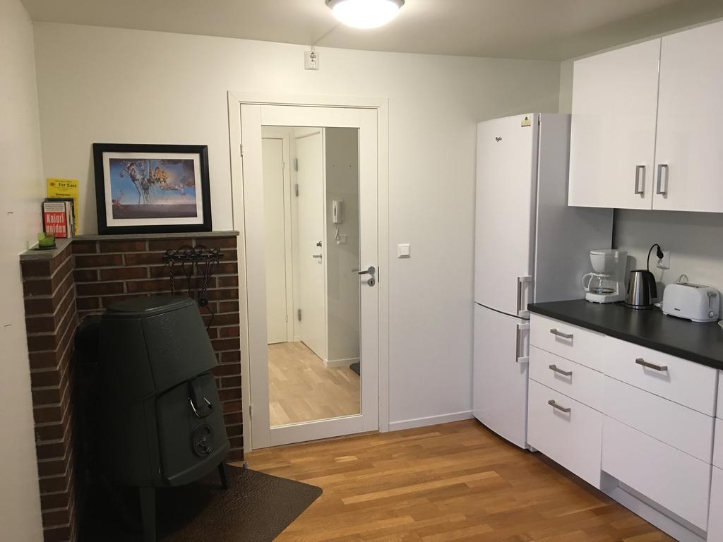 Apartment - Lars Vaages